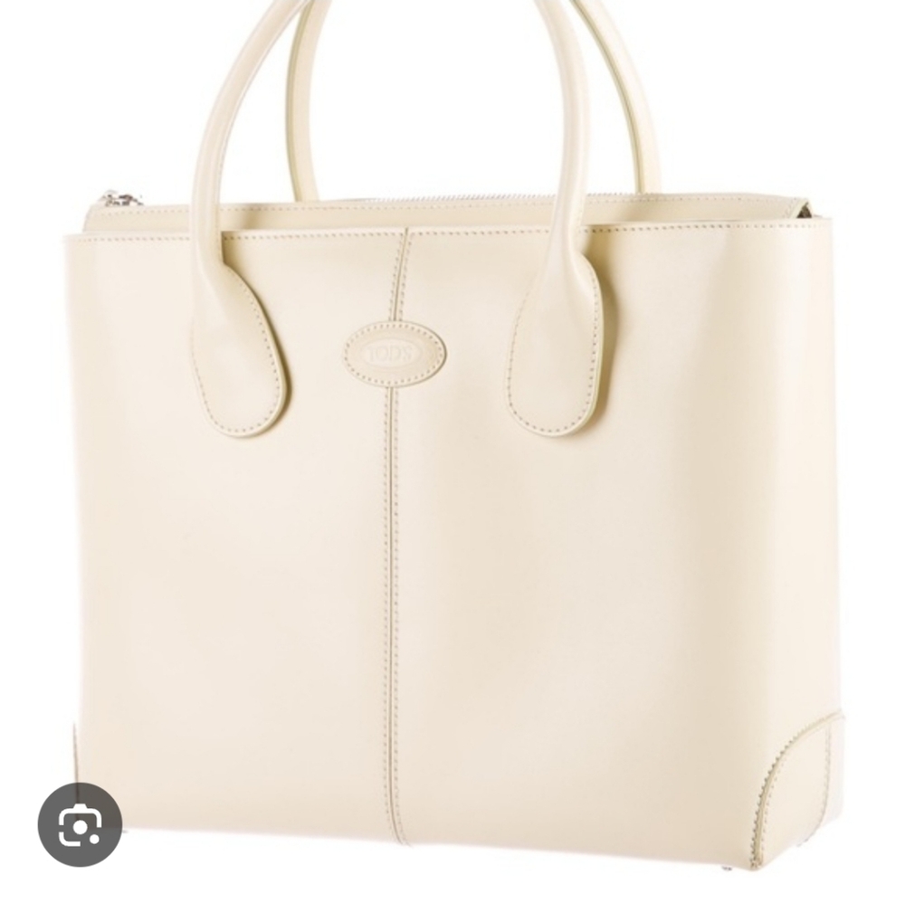 WOMEN'S AUTHENTIC TOD'S BEIGE CREAM OFF WHITE LEATHER PURSE BAG $2495
